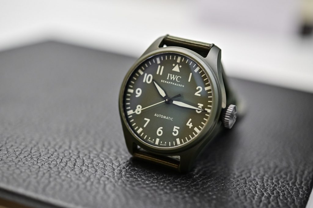 Introducing The New UK 1:1 Replica IWC Big Pilot 43 TOP GUN “Woodland” Green Ceramic (Live Pics & Price)